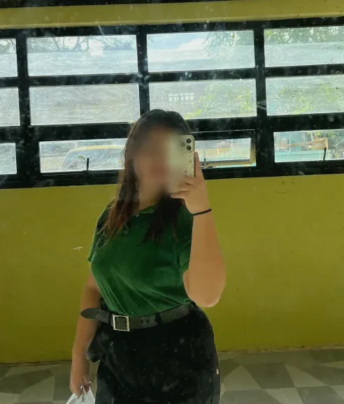 Anja, 19