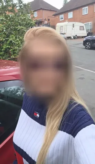 Antonia, 39