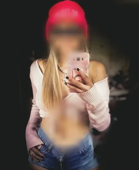 Carina, 36