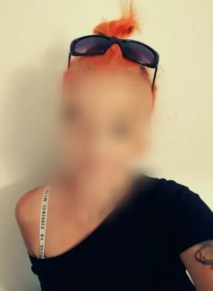 Nadine, 35