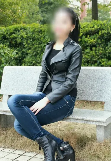 Paula, 31