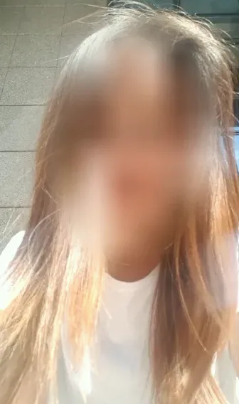 Sophie, 34